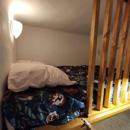 Апартаменты Joli T2 Proche Vieux-Port, Terrasses Du Port Et Metro Joliette Марсель Экстерьер фото