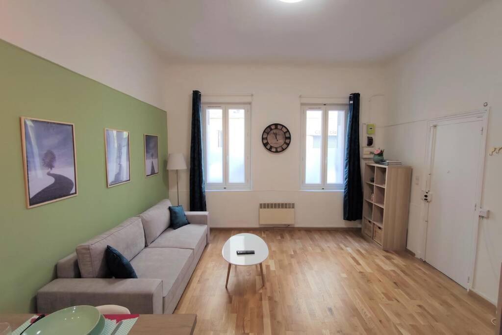 Апартаменты Joli T2 Proche Vieux-Port, Terrasses Du Port Et Metro Joliette Марсель Экстерьер фото